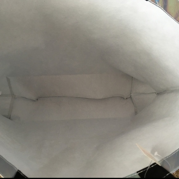 VS PINK iridescent tote - Picture 6 of 6